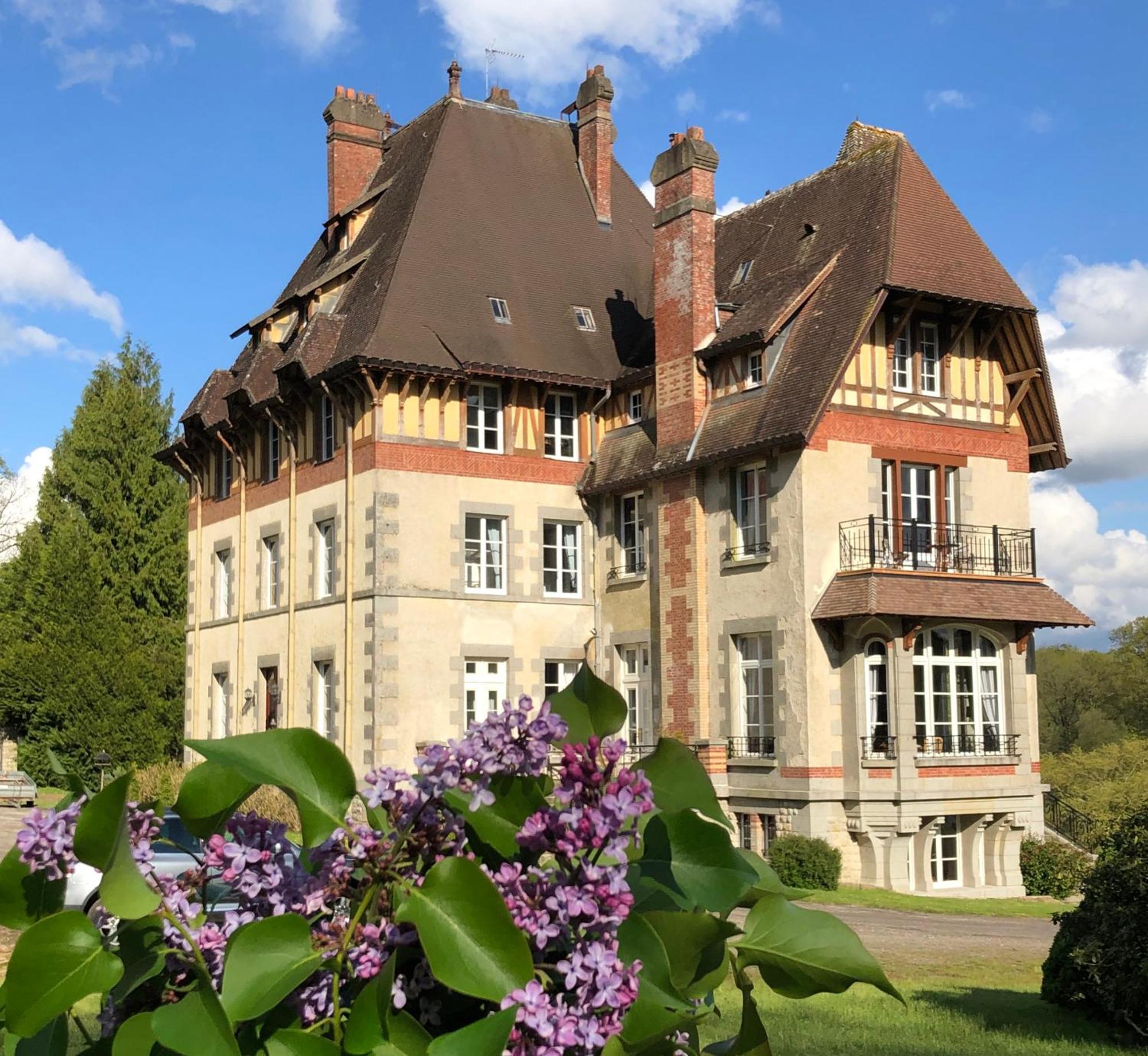 Chateau Du Gue Aux Biches 4*